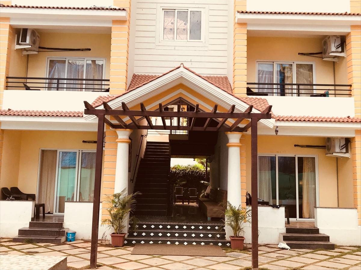 Royale Nirvana Resort Arpora Exterior foto